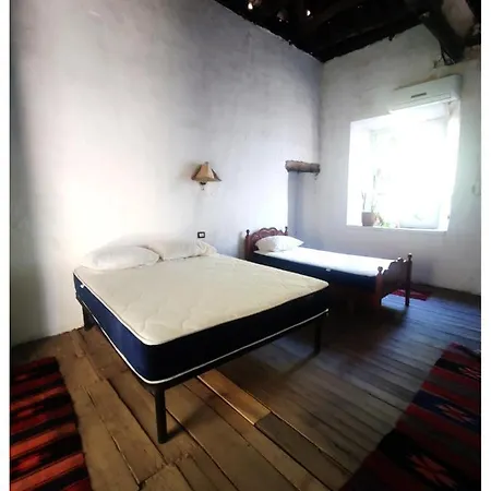 بيت ضيافة At Gjergj Fishta Apart-house 3*